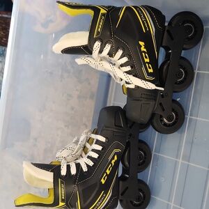 KIDS CCM Roller Blades US 12